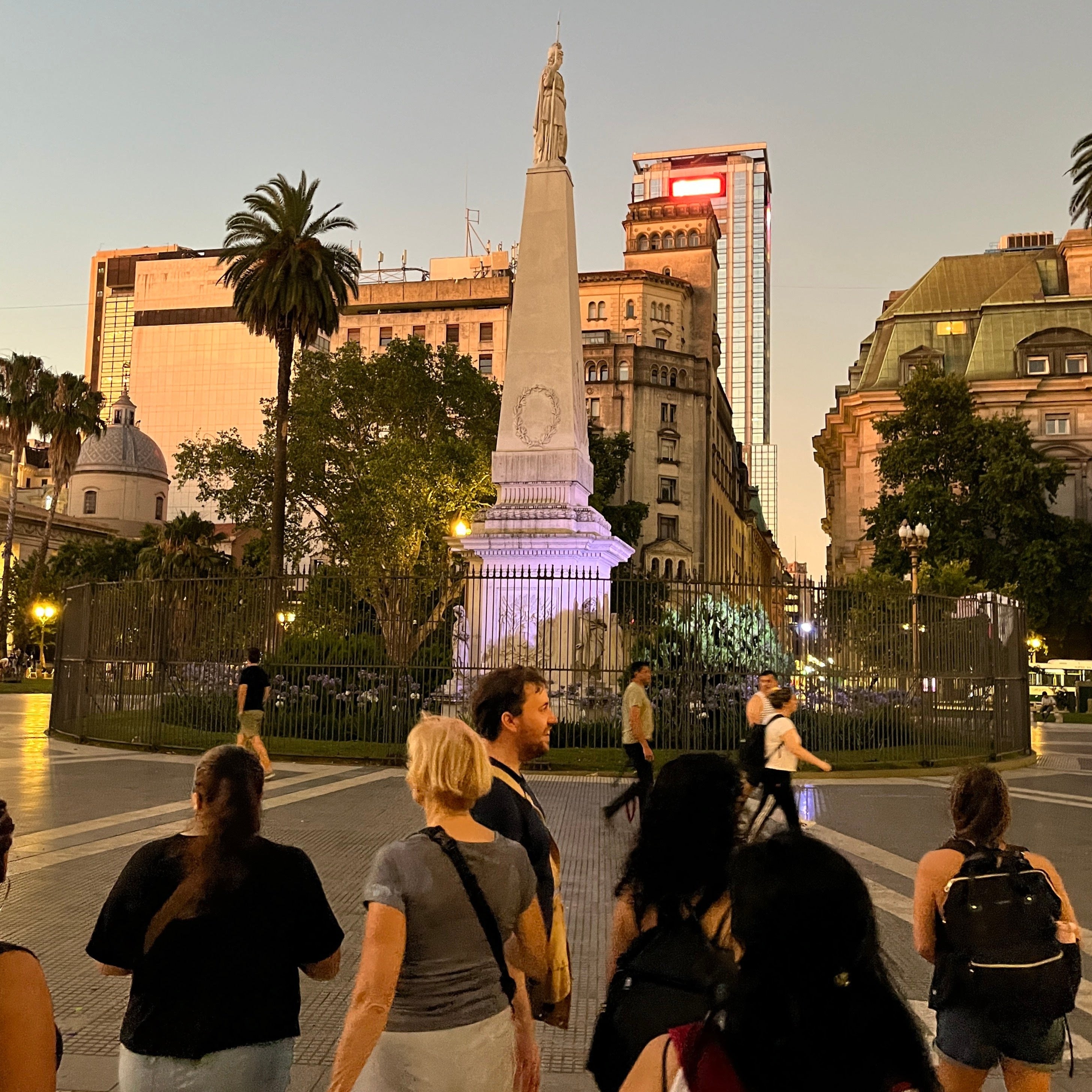 Buenos Aires 101: Walking Tour & Dinner 2024