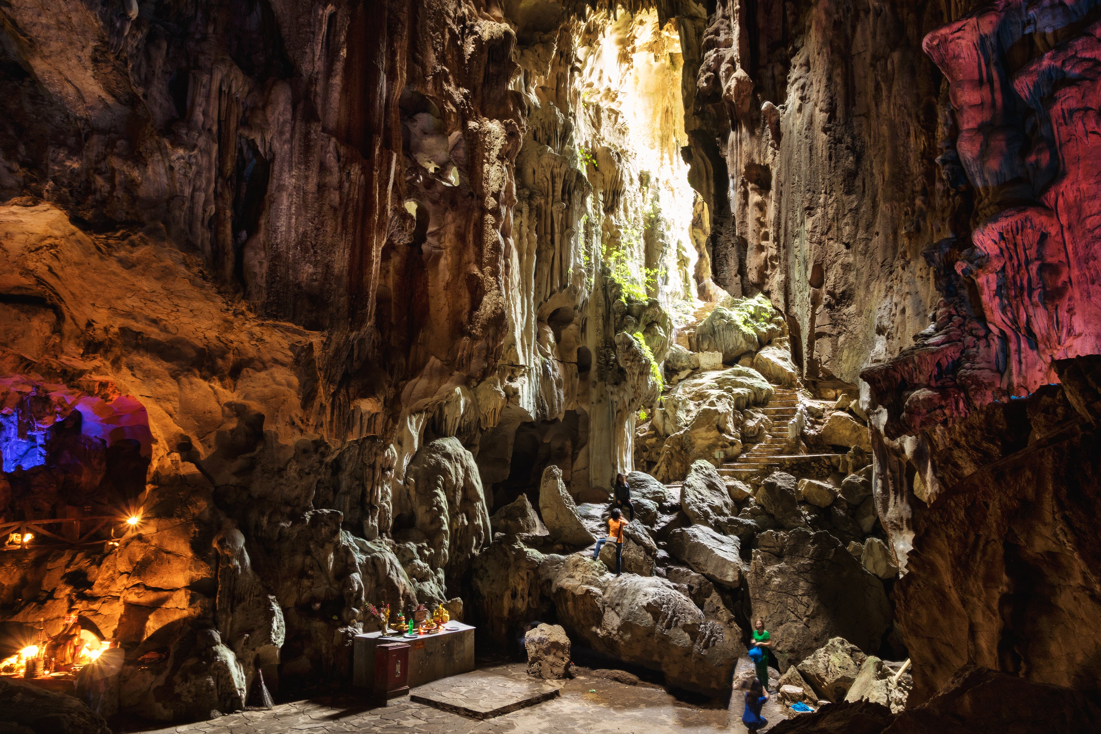 Cao Bang - Lang Son: Authentic Mountain Landscapes Adventure