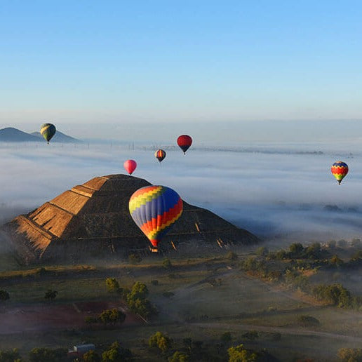 Hot Air Balloons + Teotihuacan Pyramids